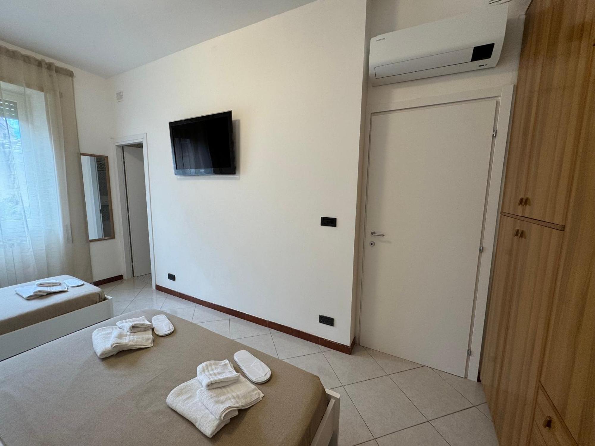 Vacanze Romane Apartment In روما المظهر الخارجي الصورة